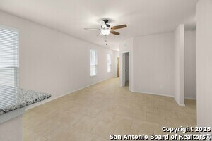 Building Photo - 206 Elderberry