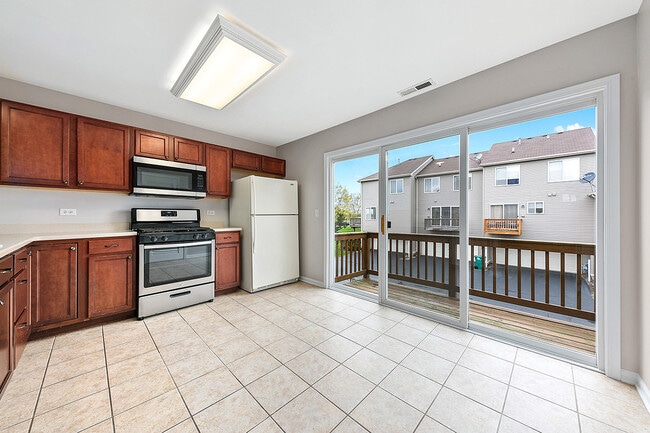 Building Photo - 14626 Thomas Jefferson Dr