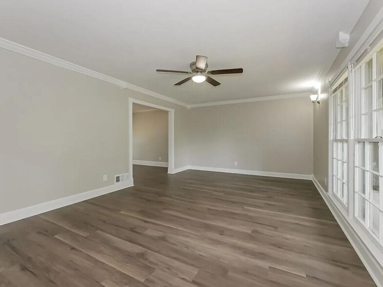 Building Photo - 4741 Allegheny Dr