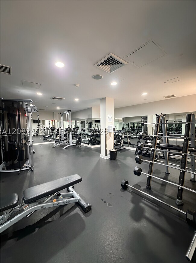 Building Photo - 1250 S Miami Ave
