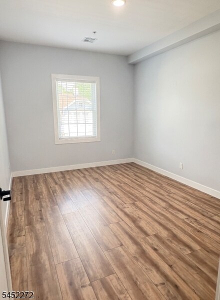 Building Photo - 627 Bloomfield Ave