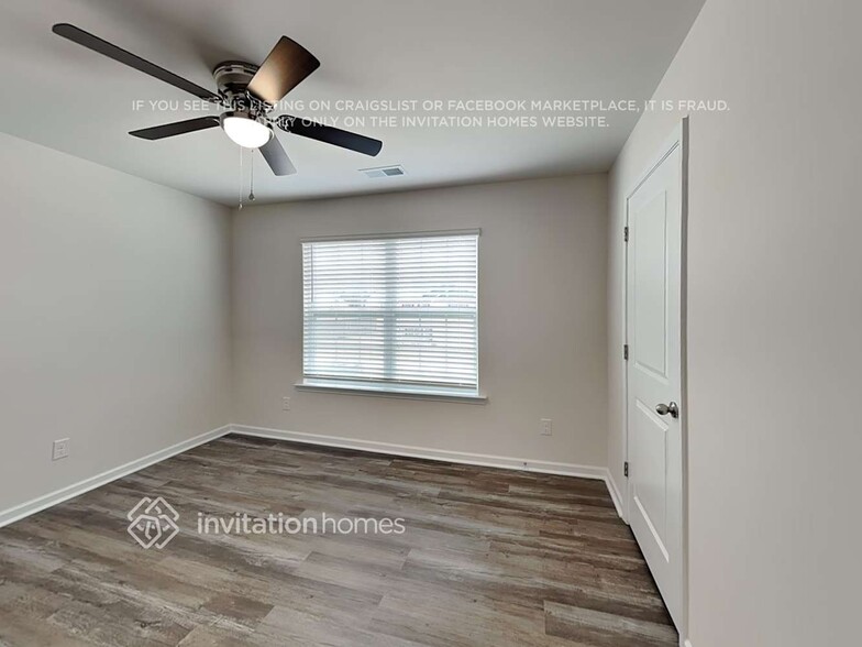 Building Photo - 110 Cassius Dr
