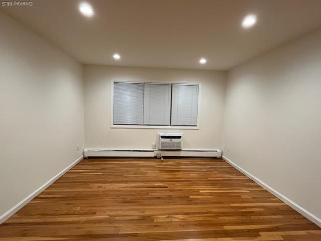 Building Photo - 100 Manhasset Ave