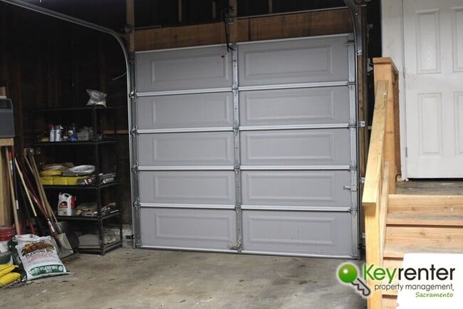 Building Photo - 6010 San Juan Ave