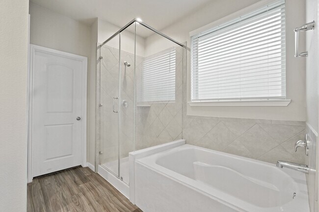 Building Photo - 18206 Bayonne Channel Ct