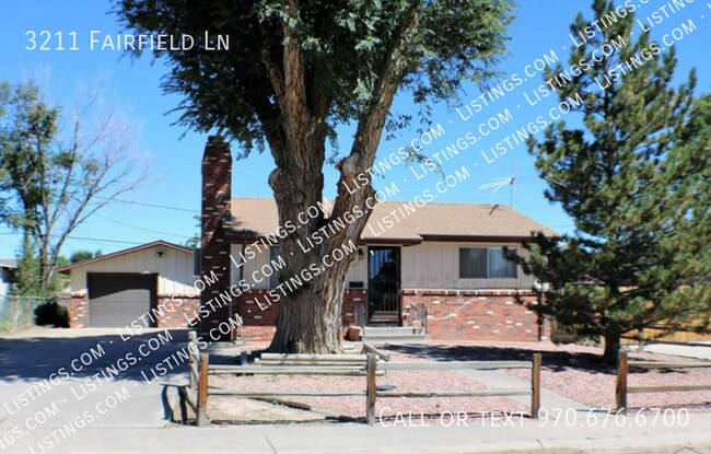 Building Photo - 3211 Fairfield Ln