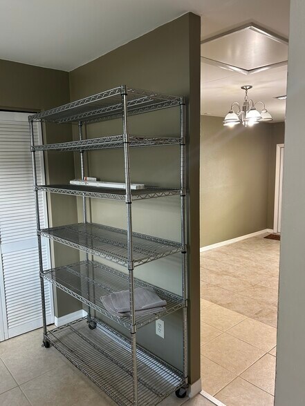 Pantry - 134 Burns Ave