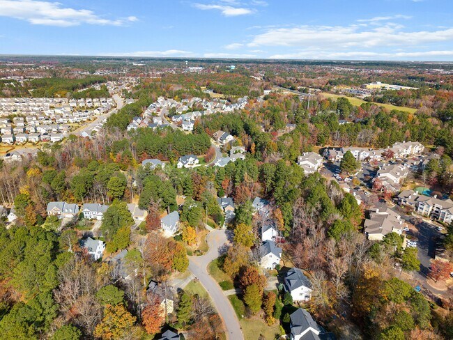 Building Photo - 105 Silverado Trail