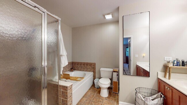 Building Photo - 113 Samuel Ct