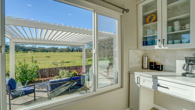 Building Photo - 9520 Wellington Cir