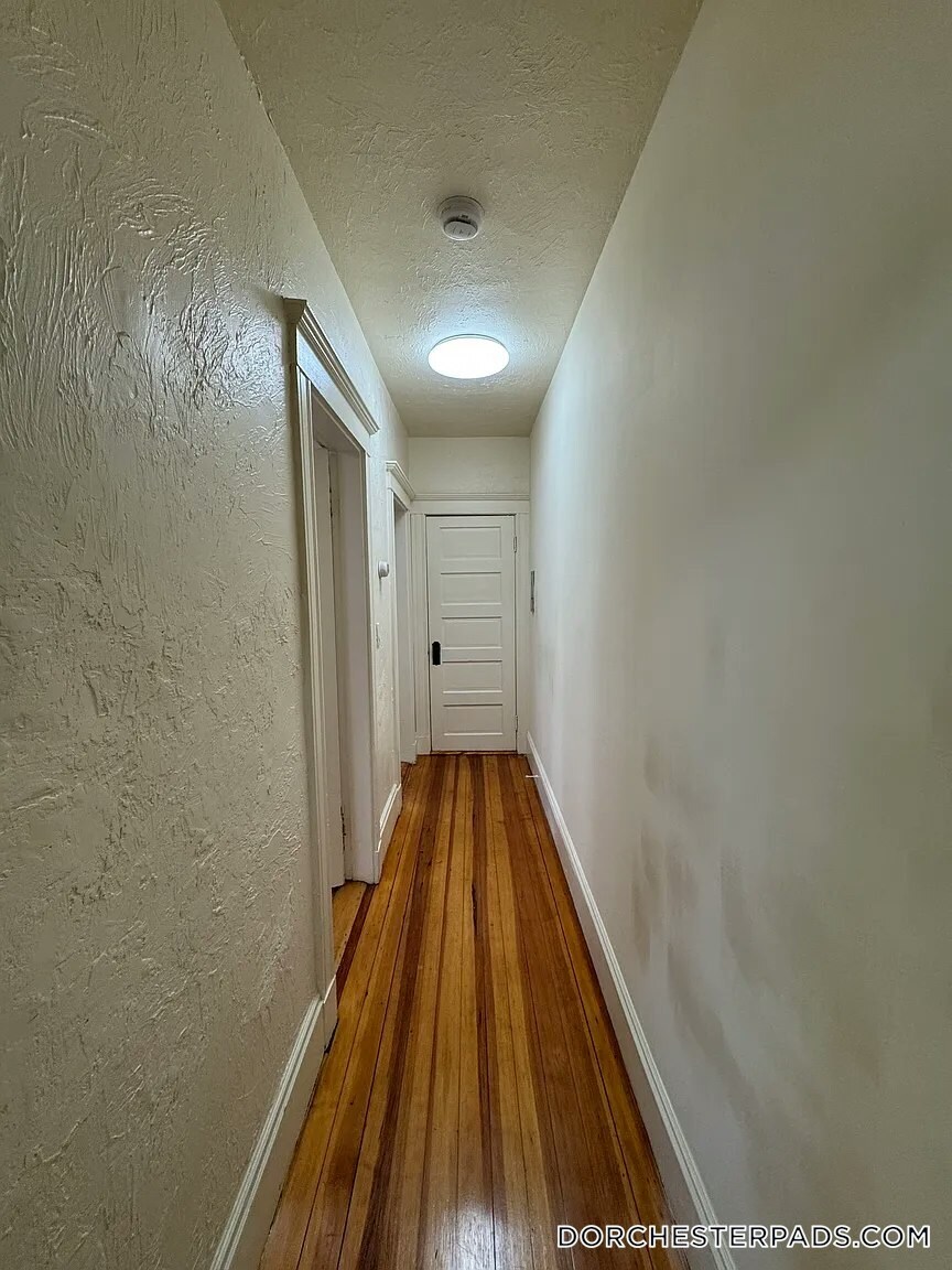 Building Photo - 20 Fairmount St