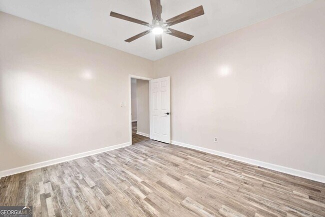 Building Photo - 125 Roosevelt St