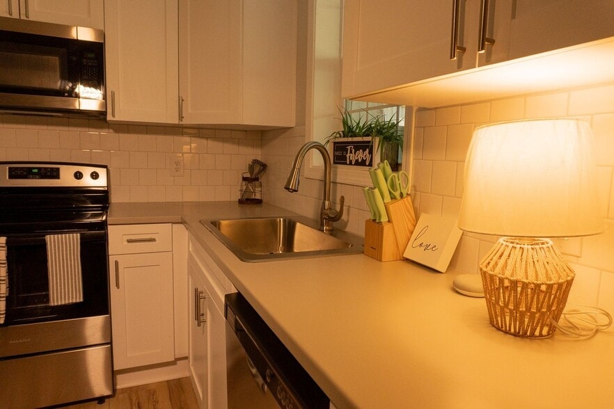 Building Photo - 3537 Fairburn Pl NW