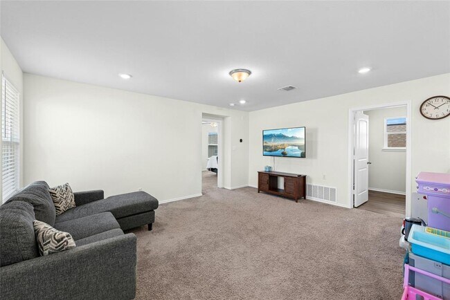 Building Photo - 1124 Aronia Ln