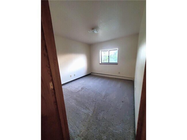 Building Photo - 122 Spring St