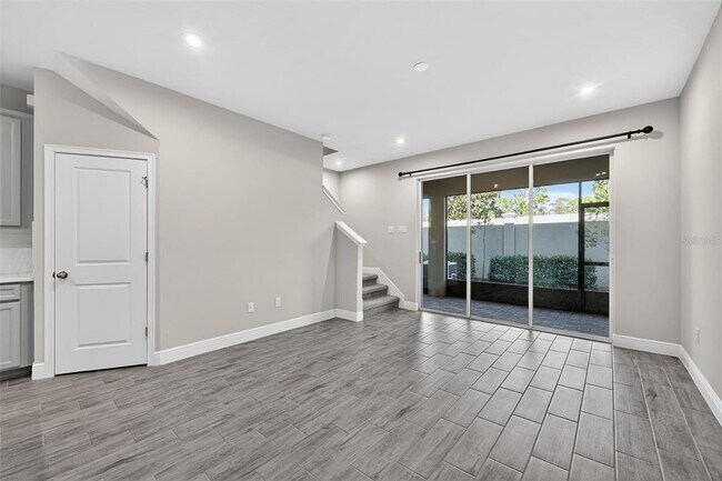 Building Photo - 6050 Grand Sonata Ave