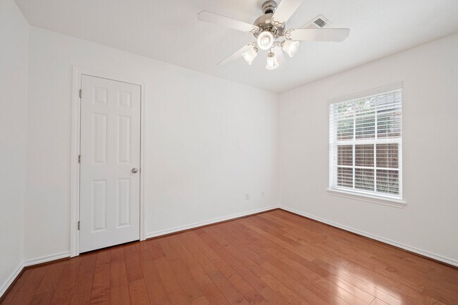 Building Photo - 4212 Drogo Ct
