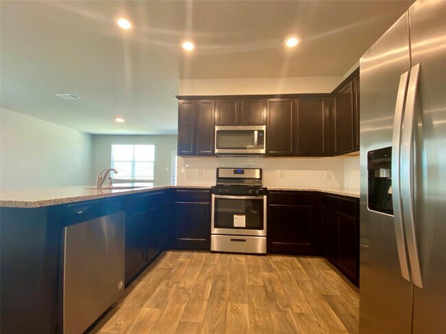 Building Photo - 230 Cherry Laurel Ln