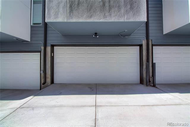 Building Photo - 2790 W 25th Ave