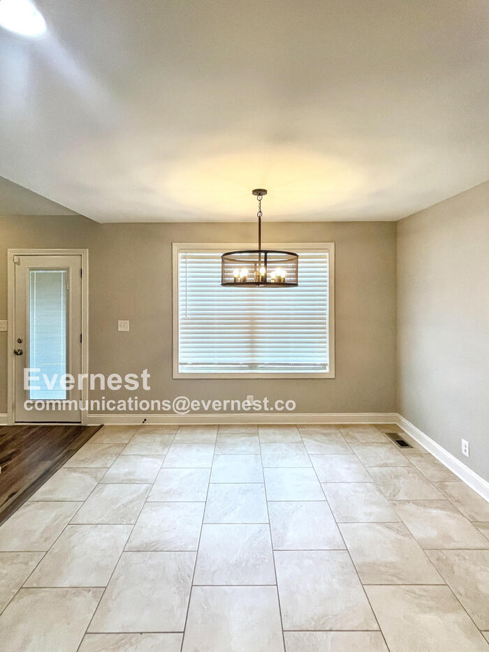 Building Photo - 1030 Garner Hills Dr