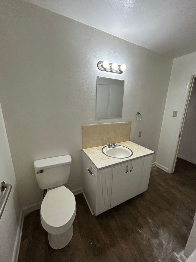 Building Photo - 1416 S Boston Ave