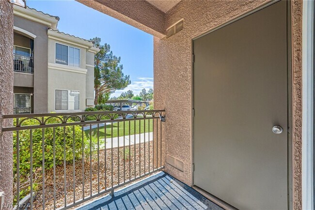Building Photo - 9050 W Warm Springs Rd
