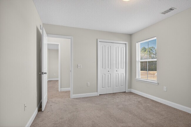 Building Photo - 20 Centennial Ct