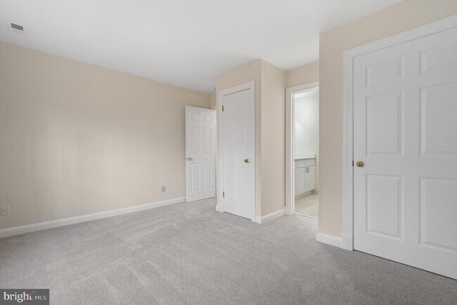 Building Photo - 13620 Canal Vista Ct