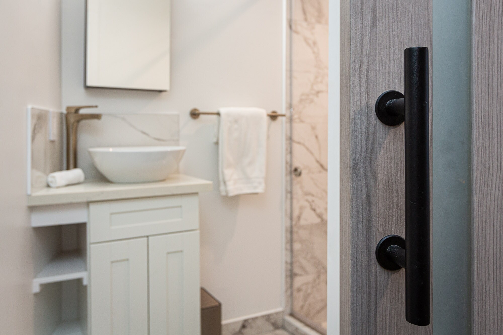 Building Photo - 346 1st St