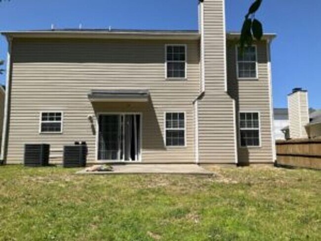 Building Photo - 336 Wild Olive Dr