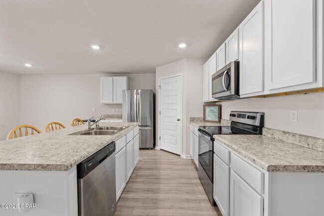 Building Photo - 6416 Bellavia Ln