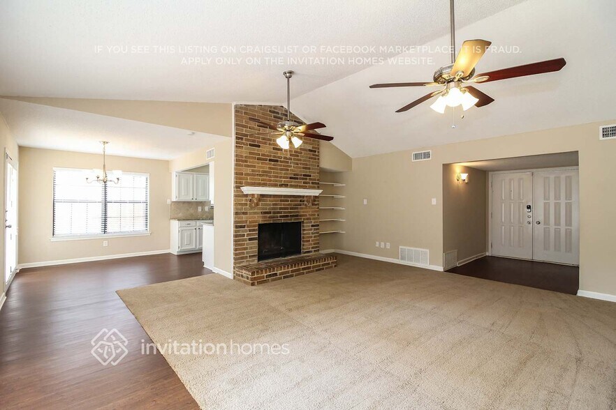 Building Photo - 3718 Twin Oak Ct