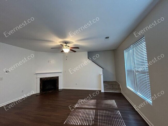 Building Photo - 5876 Grande River Rd