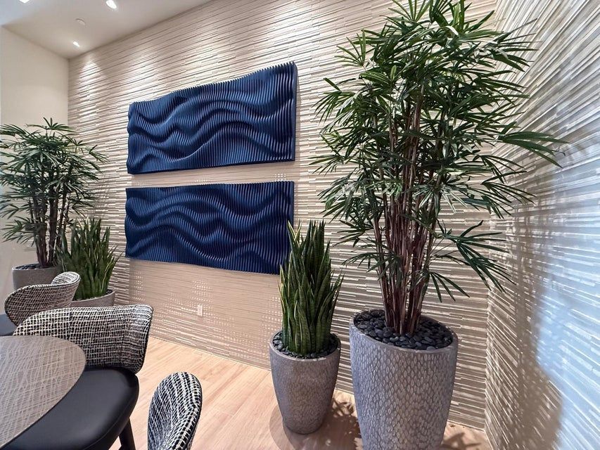 Building Photo - 151 N Seabreeze Blvd