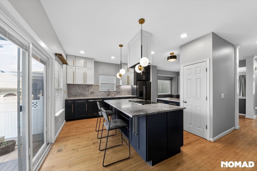 Building Photo - 929 Weninger Cir