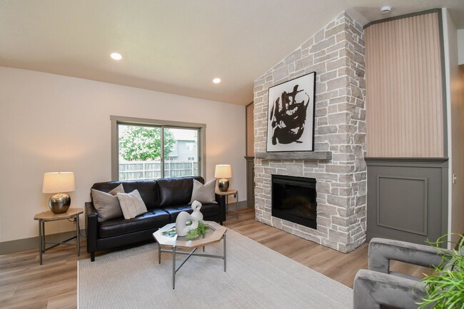 Building Photo - 5109 Manchester Ct