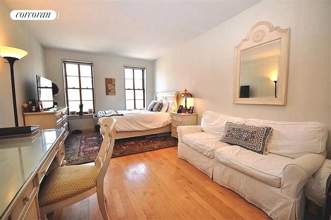 Primary Photo - 100 Atlantic Ave