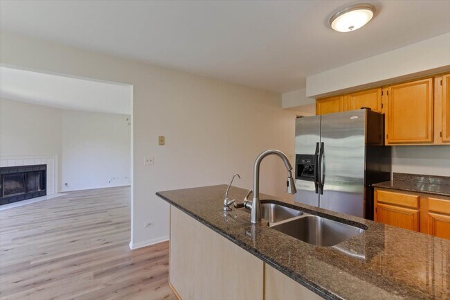 Building Photo - 309 E Theodore Ln