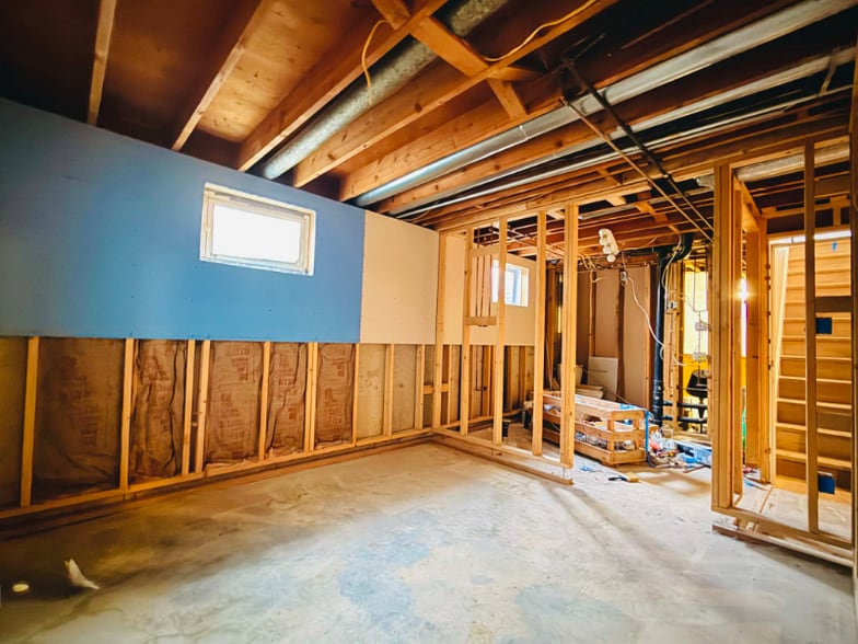 Building Photo - 7520 W Oregon Dr