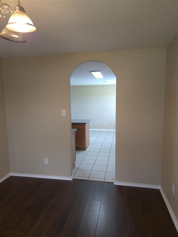 Building Photo - 6419 Bennington Springs Dr