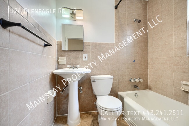 Building Photo - 1124 Gleneagle Rd