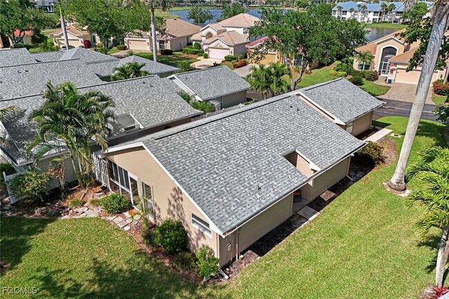 Building Photo - 14871 Crescent Cove Dr