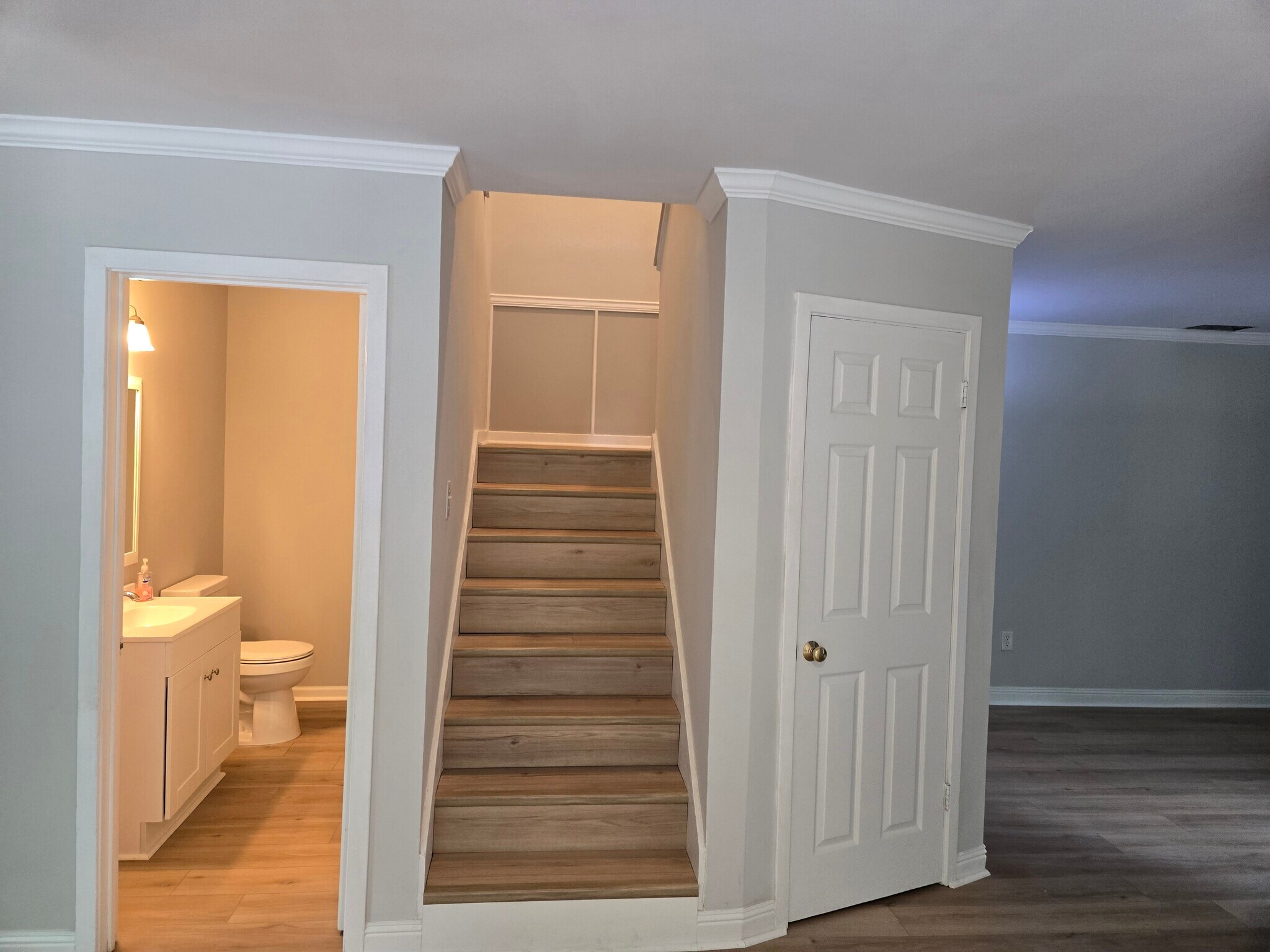Building Photo - 126 Luden Dr