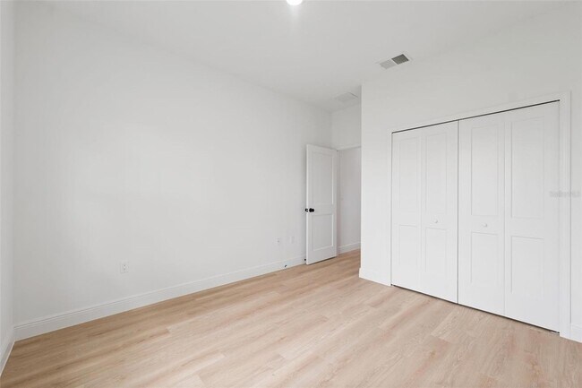 Building Photo - 15775 SW 46th Cir