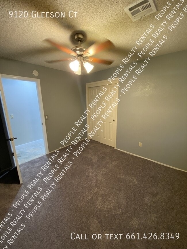 Building Photo - 9120 Gleeson Ct