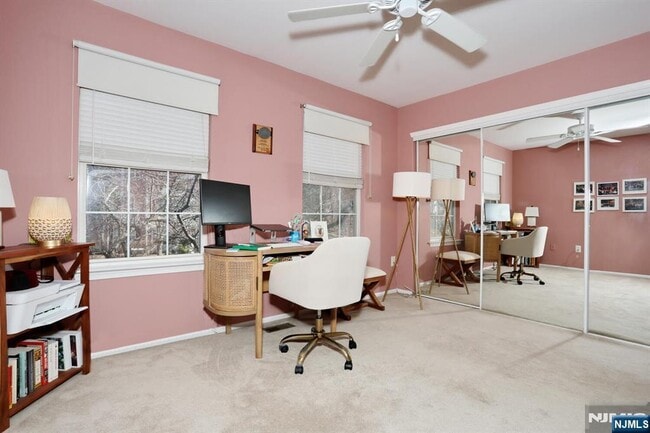 Building Photo - 2051 Charles