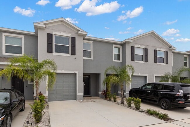 Building Photo - LIKE NEW Townhome For Rent in Mangrove Point!