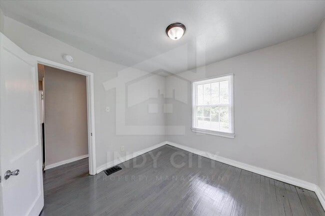 Building Photo - 6132 Raleigh Dr