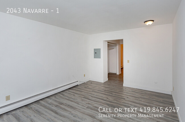 Building Photo - $100 OFF MOVE IN SPECIAL IF YOU'RE APPROVE...