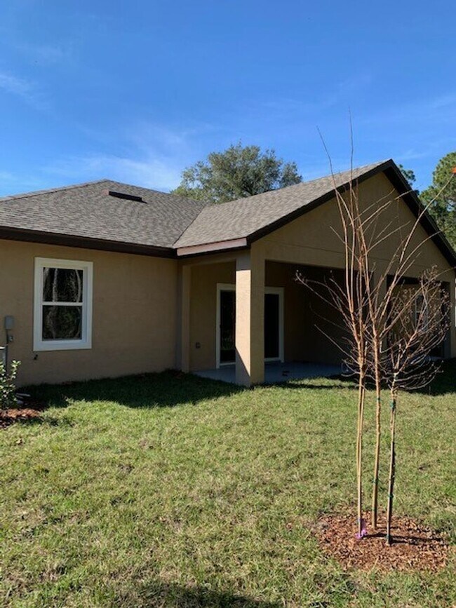 Building Photo - 8 Llosee Ct